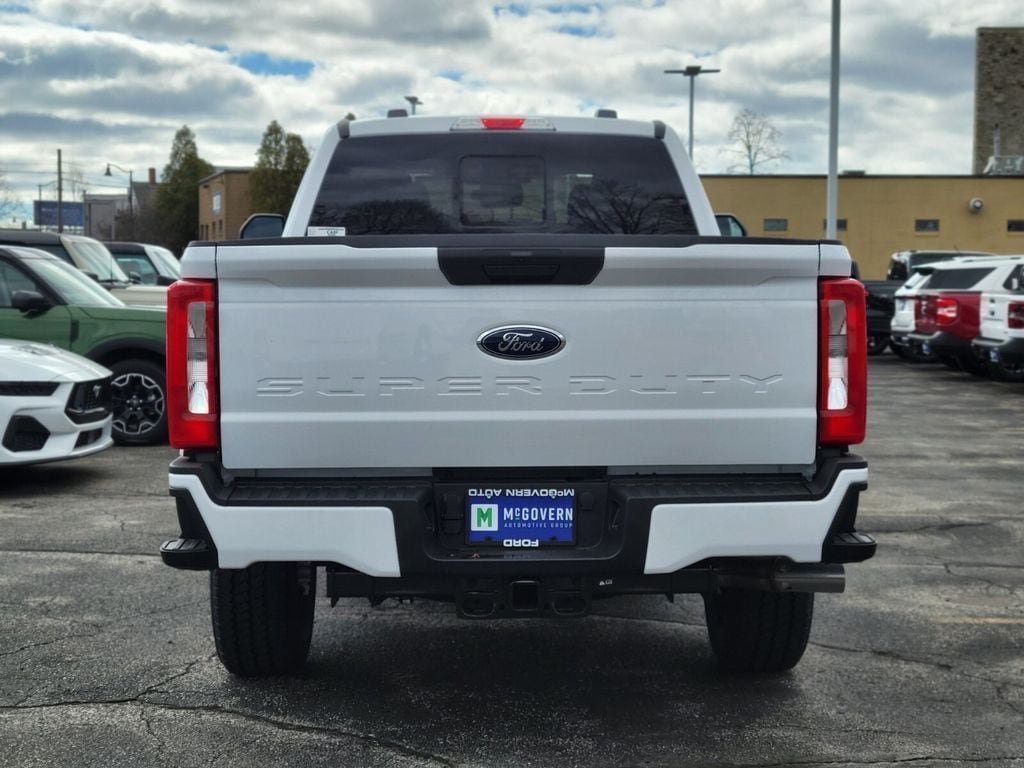 New 2026 Ford F250 XL w/ STX Appearance Package AWD/4WD image 4