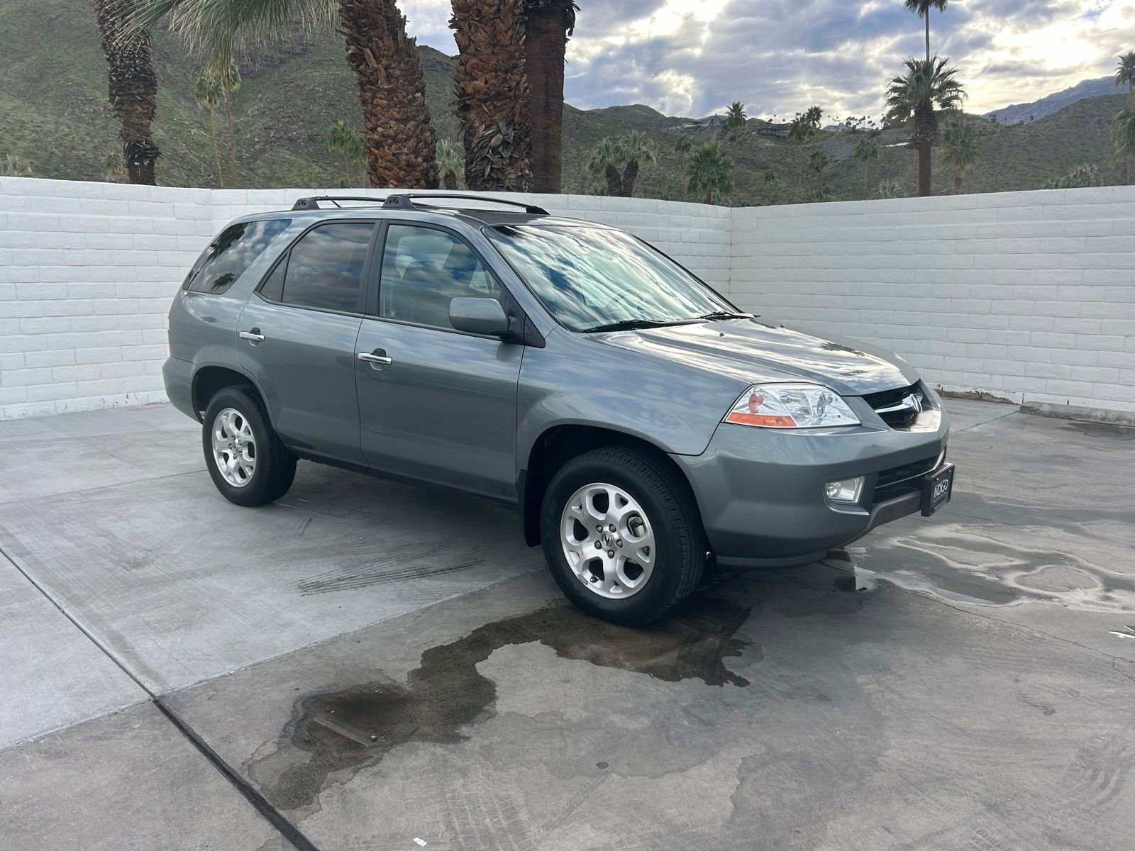 Used 2001 Acura MDX Touring image 3
