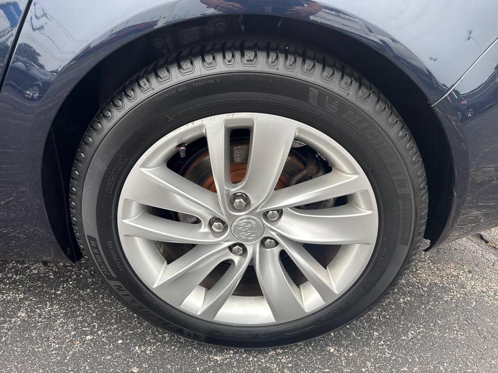 Certified 2015 Buick Regal Premium FWD image 7