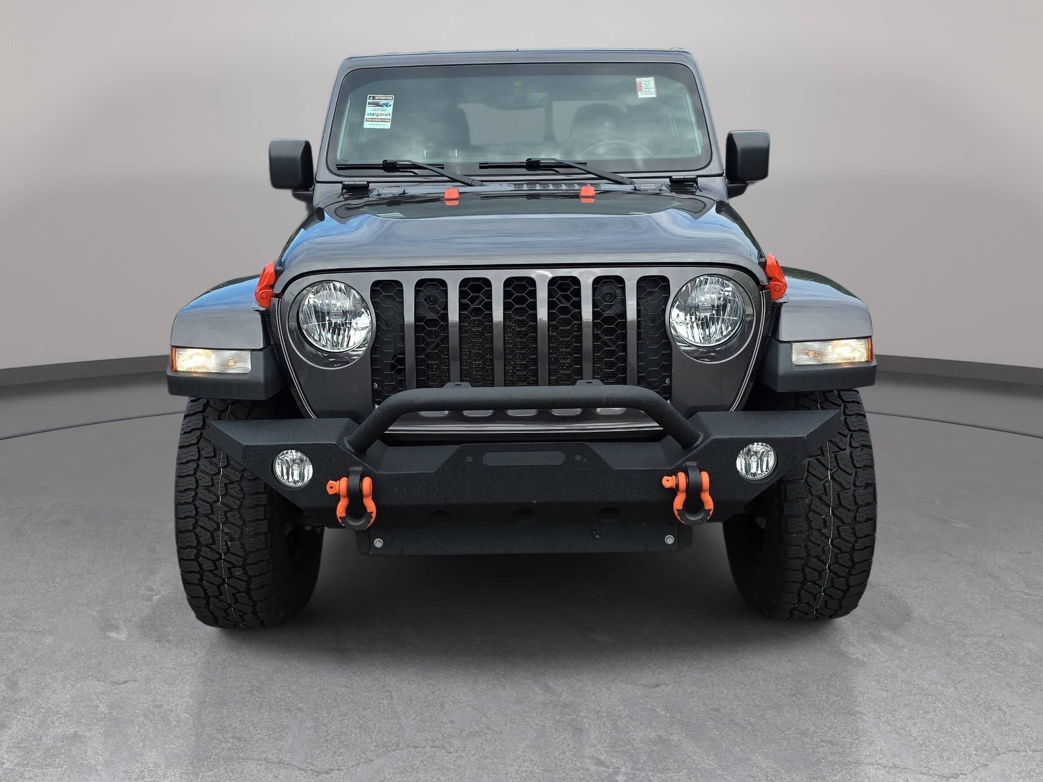 Certified 2021 Jeep Gladiator Sport AWD/4WD image 2