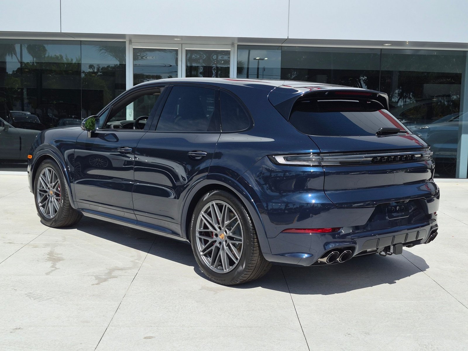 New 2026 Porsche Cayenne GTS AWD/4WD image 3