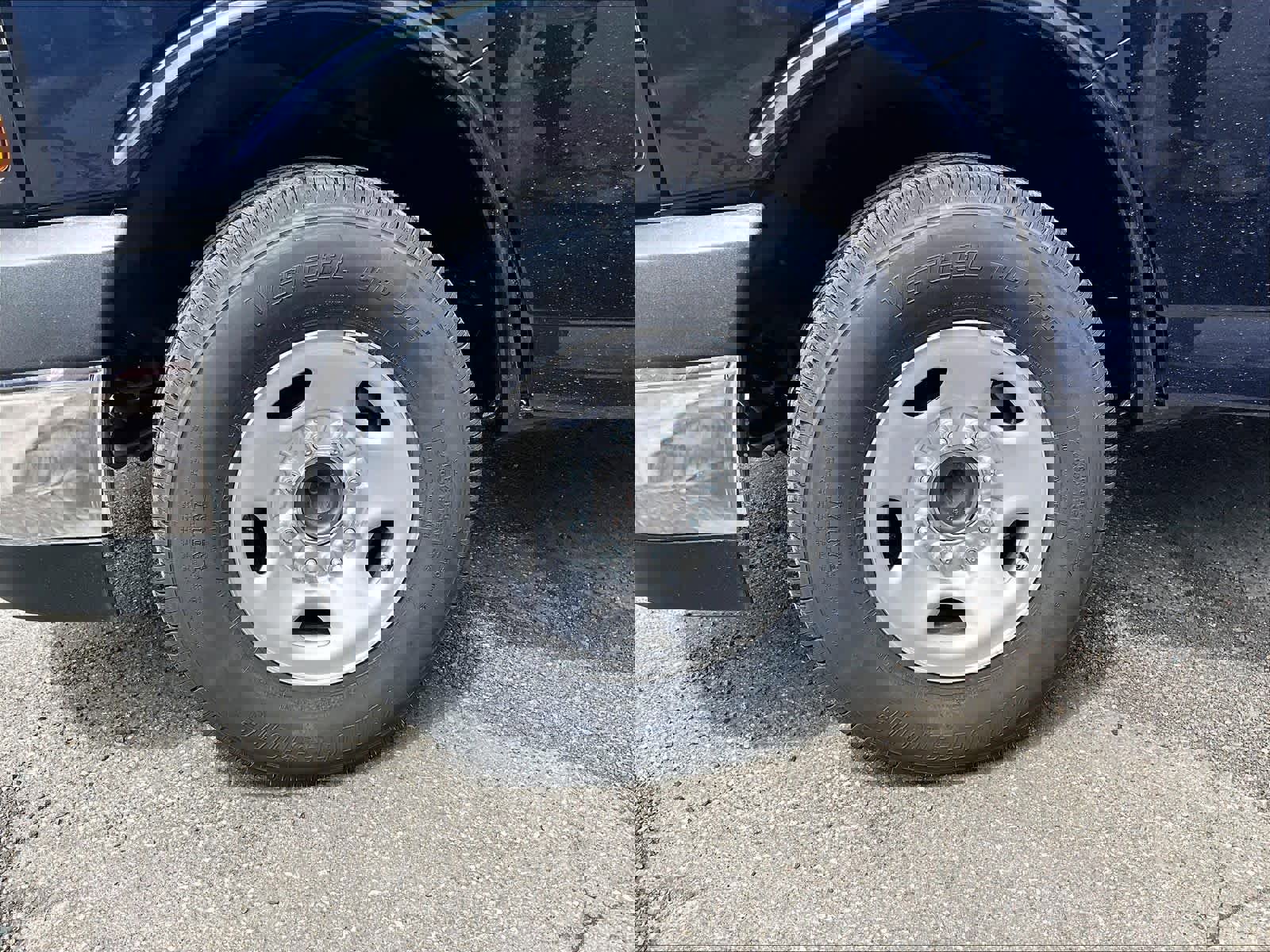 New 2026 Chevrolet Express 2500 w/ Driver Convenience Package RWD image 8