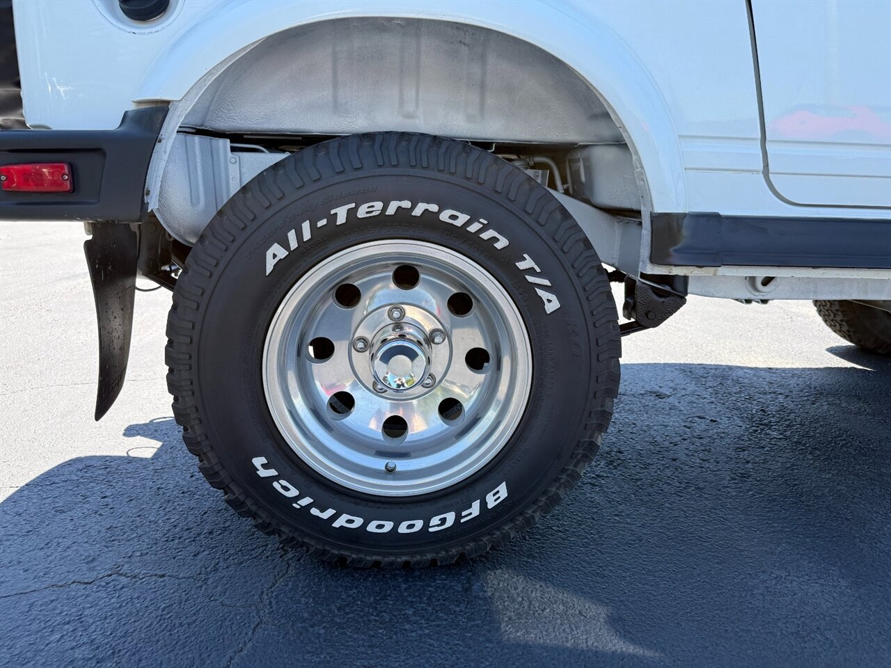 Used 1988 Suzuki Samurai 4WD Soft Top image 22