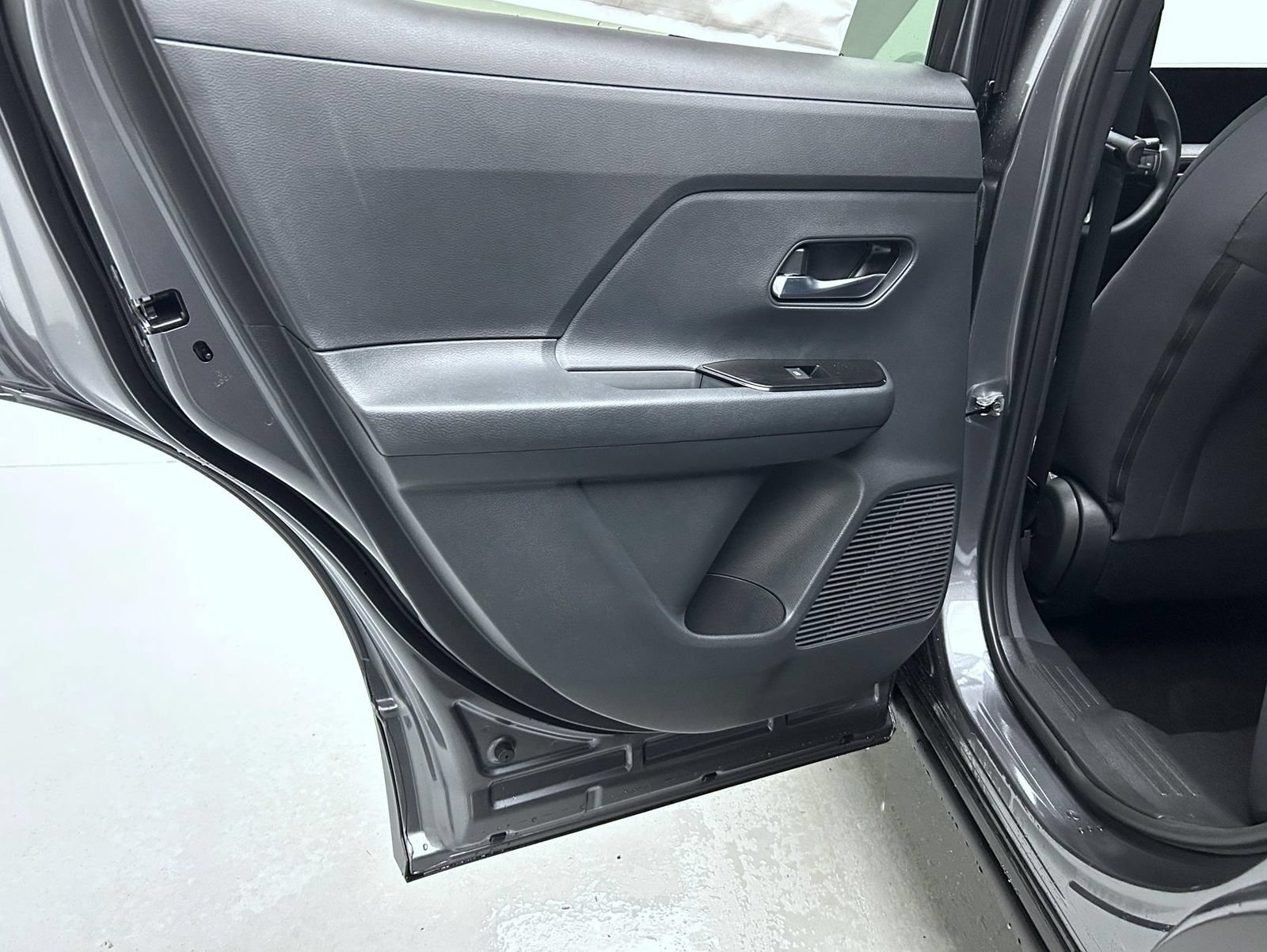 New 2027 Nissan Kicks SV AWD/4WD image 20