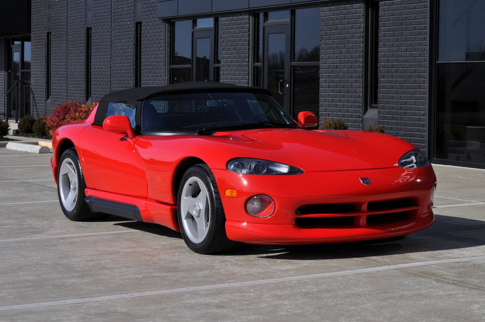 Used 1994 Dodge Viper RT/10 image 16