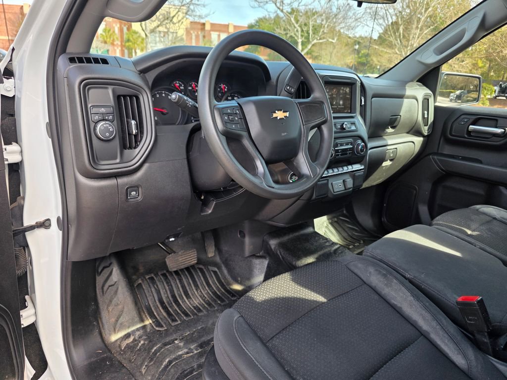 Certified 2024 Chevrolet Silverado 1500 W/T w/ WT Fleet Convenience Package image 11