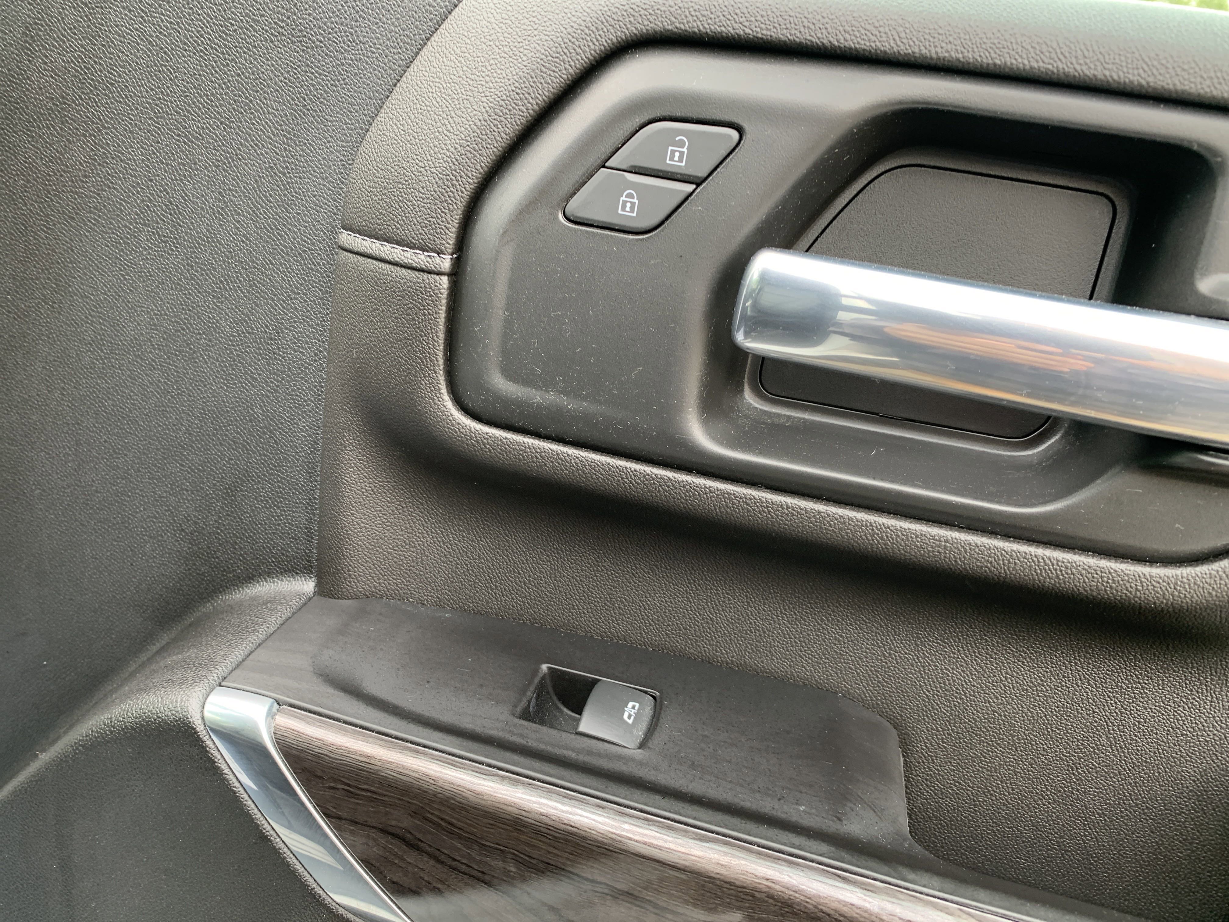 Used 2022 Chevrolet Silverado 3500 LTZ w/ LTZ Convenience Package image 52