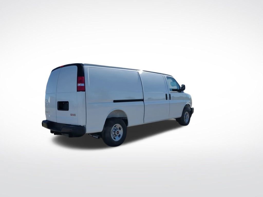 New 2025 GMC Savana 3500 Extended w/ Driver Convenience Package image 9