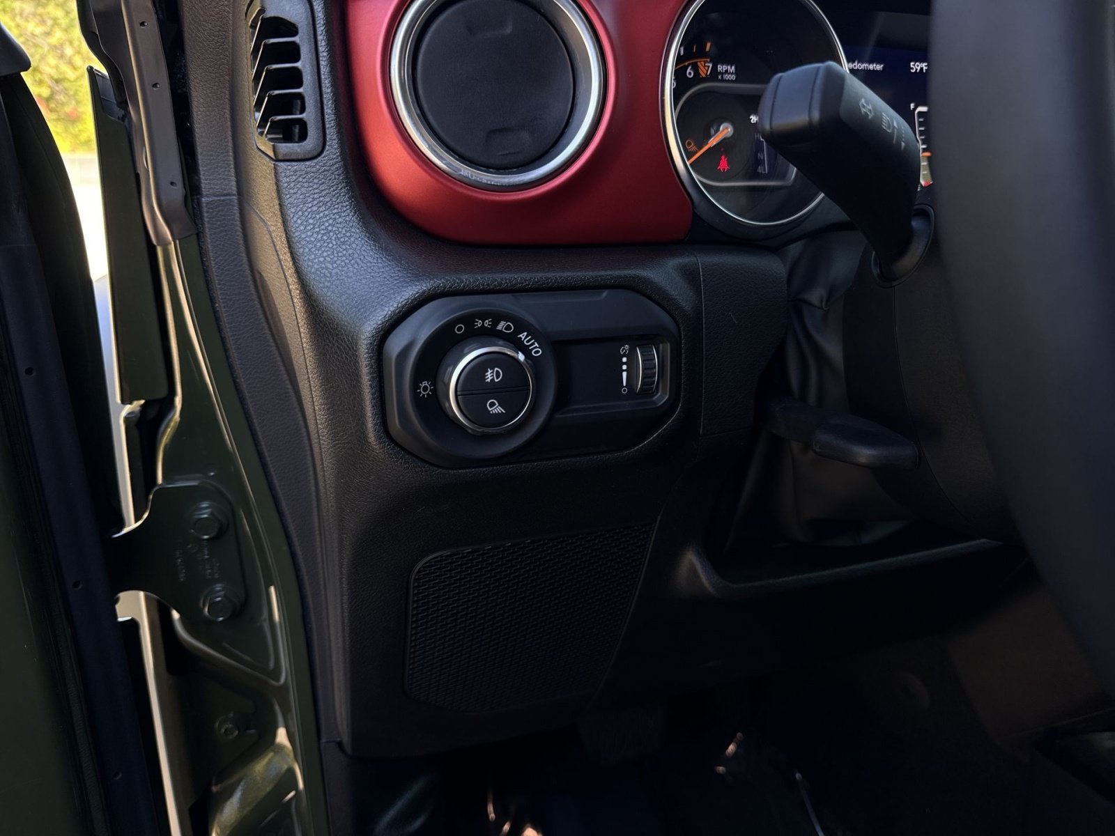 Used 2023 Jeep Gladiator Rubicon w/ LED Lighting Group AWD/4WD image 21