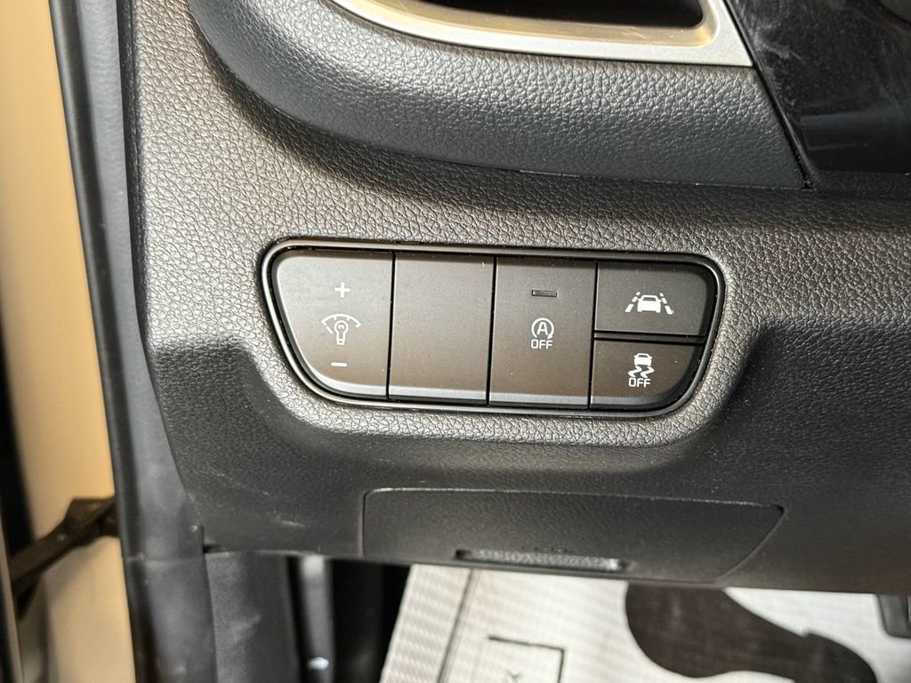 Used 2023 Kia Seltos EX AWD/4WD image 18