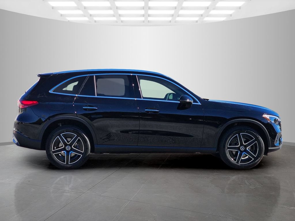 New 2026 Mercedes-Benz GLC 300 image 7