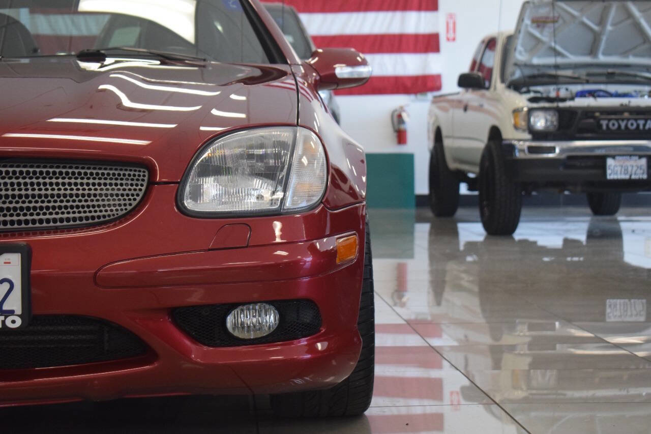 Used 2004 Mercedes-Benz SLK 230 image 8
