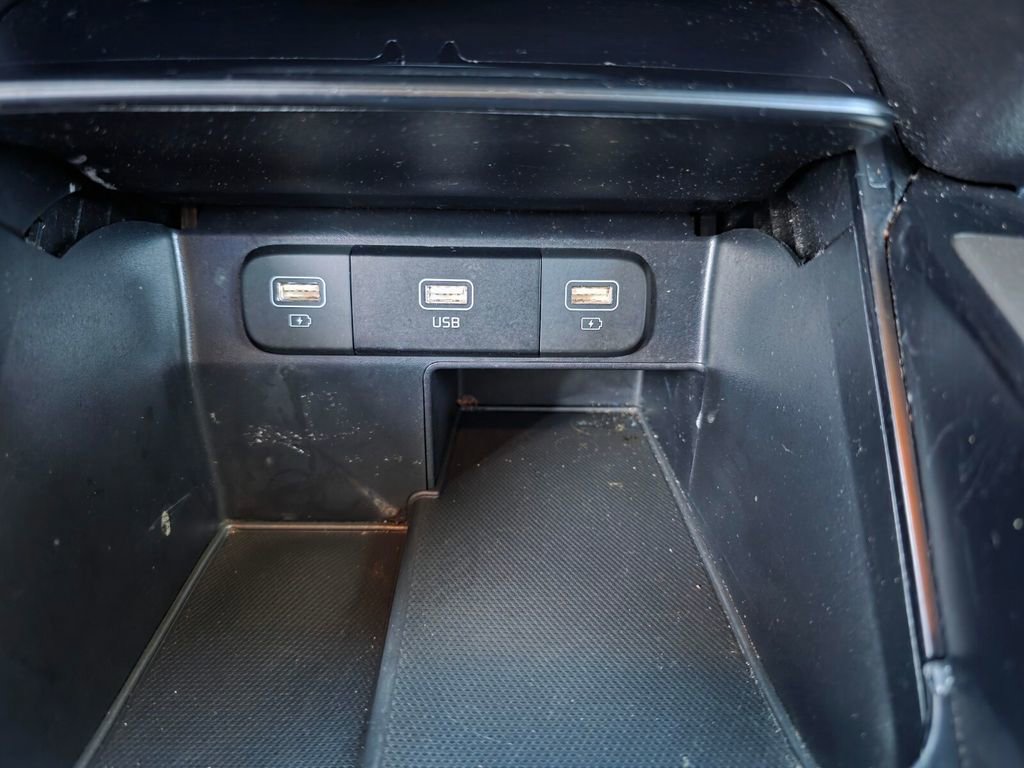 Used 2022 Kia Sorento S image 25