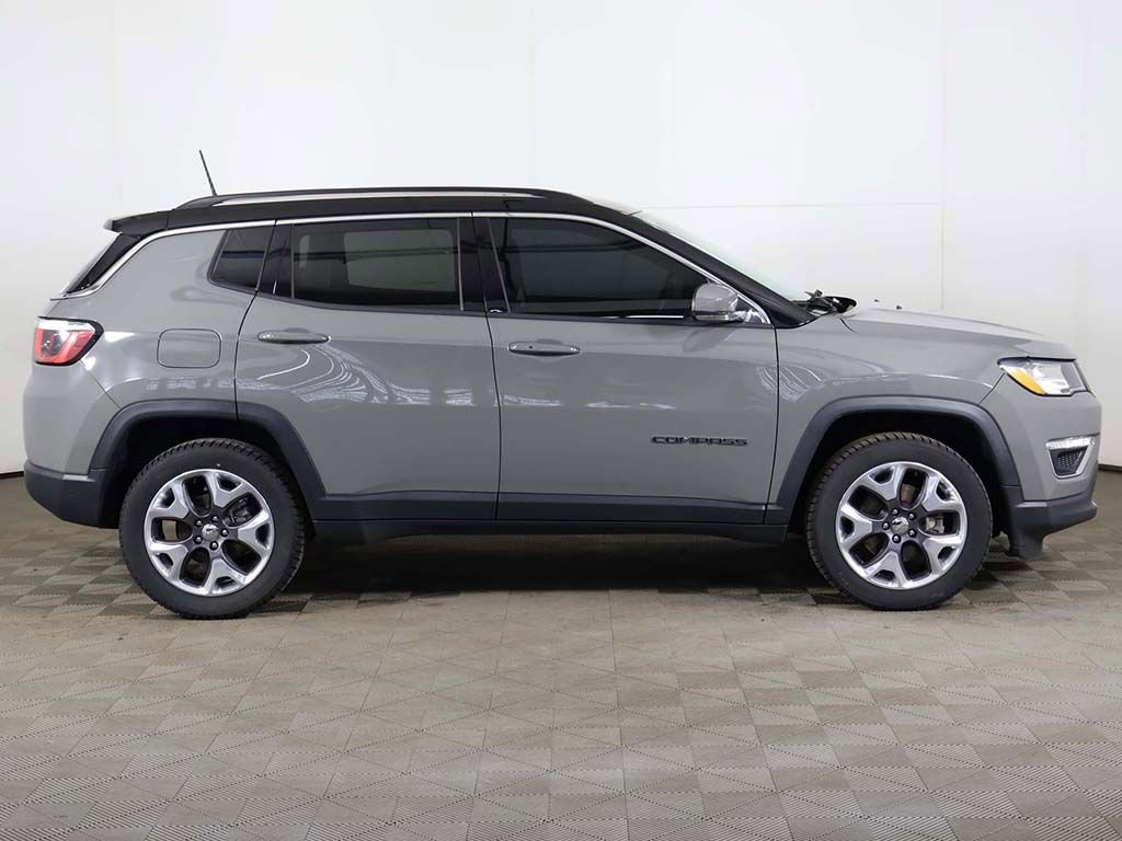 Used 2020 Jeep Compass Limited image 15
