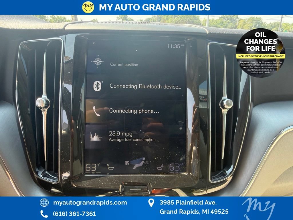 Used 2019 Volvo XC60 T6 Momentum w/ Protection Package Premier AWD/4WD image 8