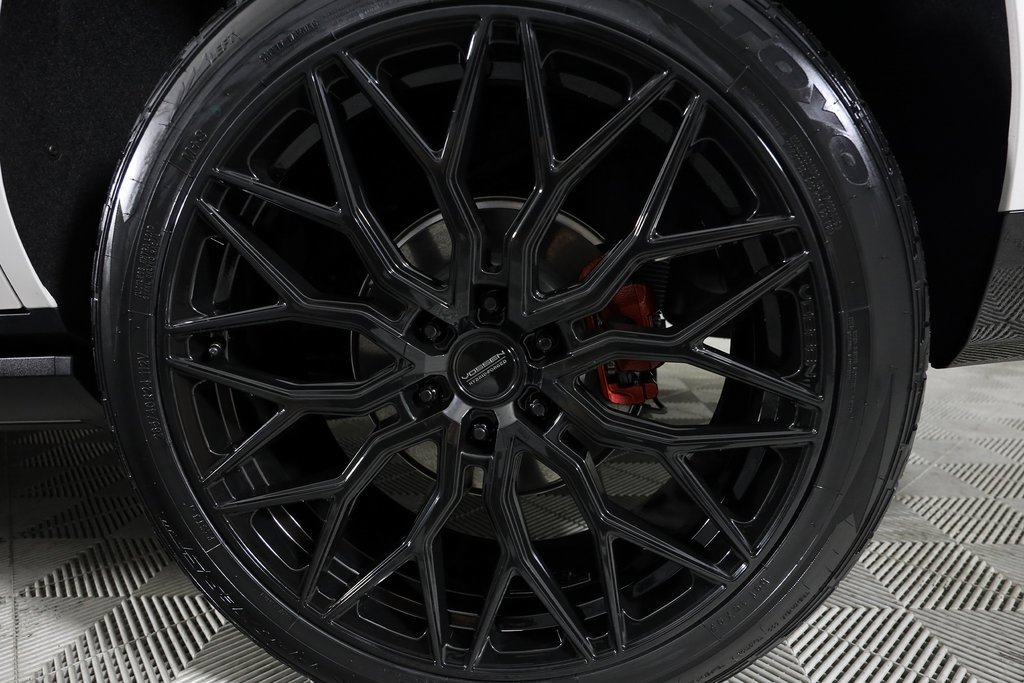 Used 2025 Cadillac Escalade Sport Platinum w/ LPO, ONYX Package image 54