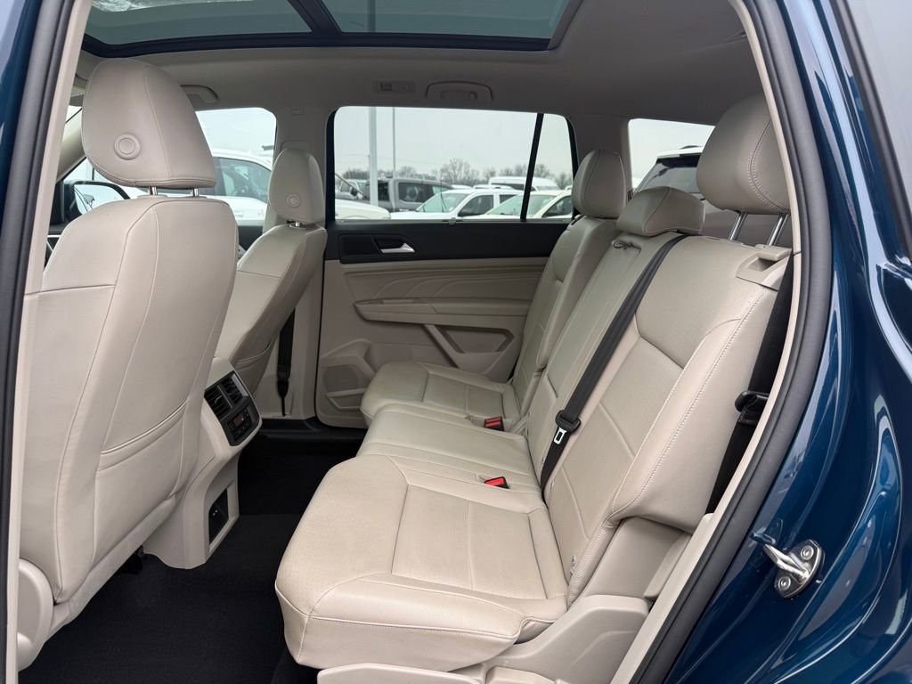 Used 2023 Volkswagen Atlas SE image 10