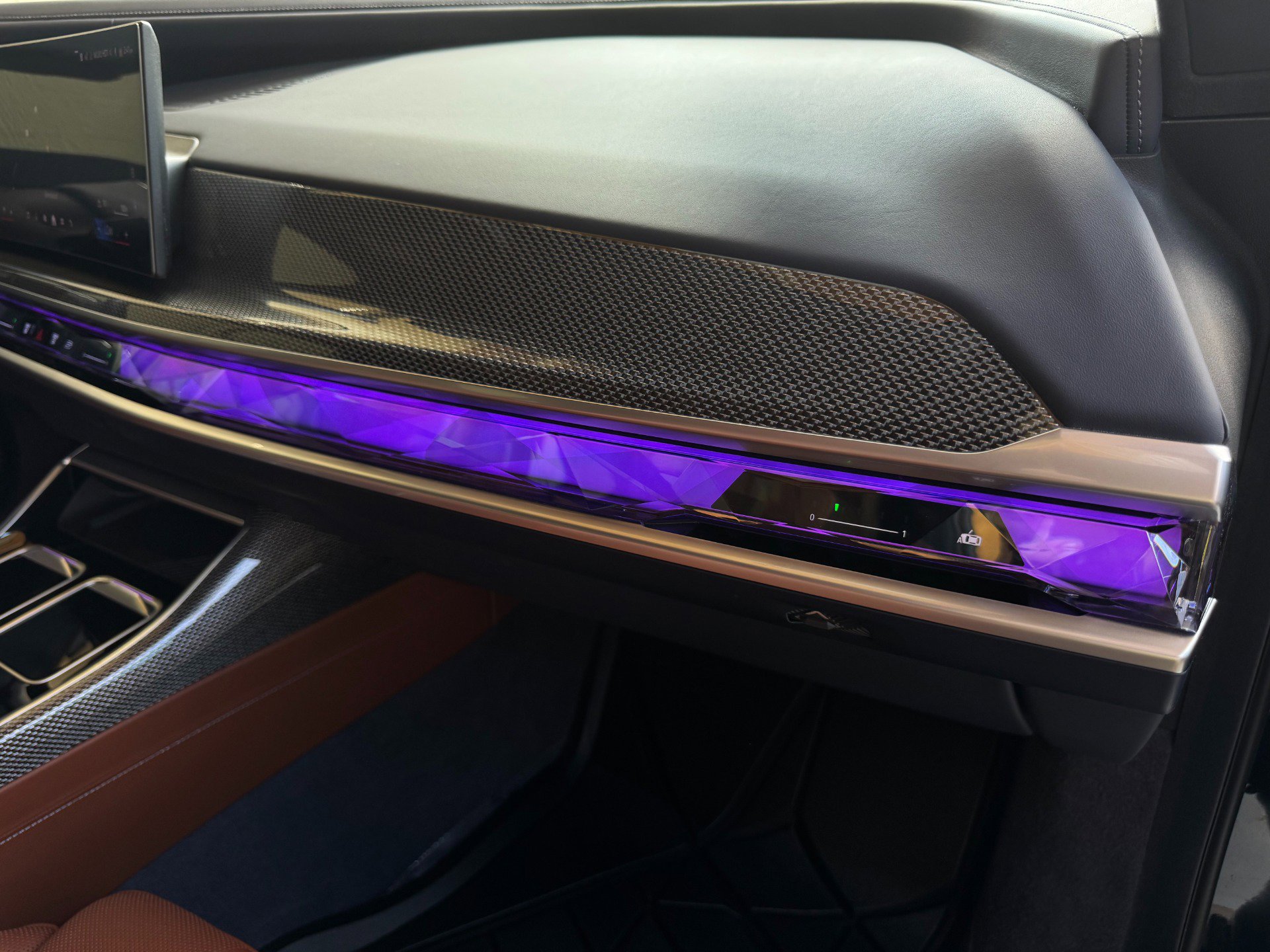 Used 2025 BMW i7 eDrive50 w/ Executive Package image 23