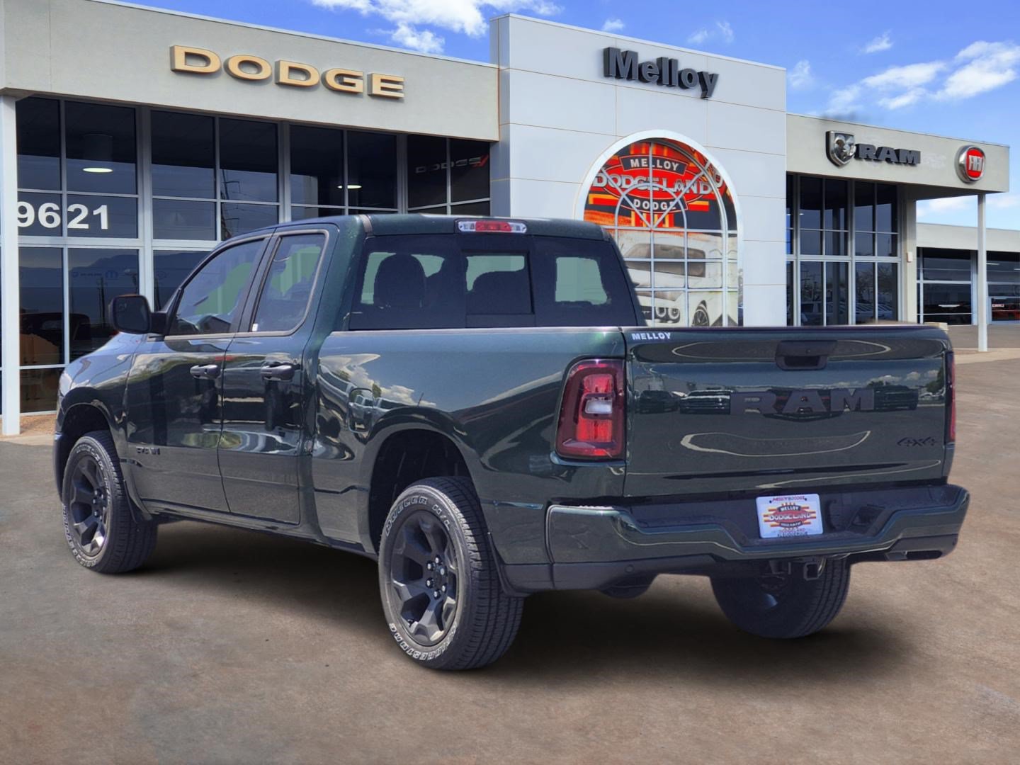 New 2026 RAM 1500 Express AWD/4WD image 3
