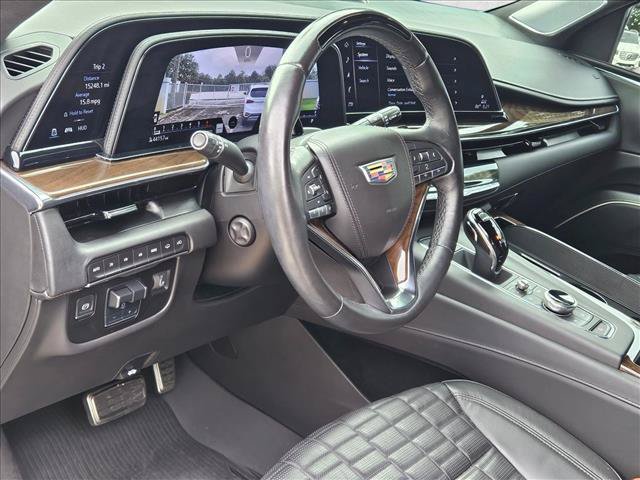 Used 2024 Cadillac Escalade Sport Platinum w/ Heavy-Duty Trailer Package AWD/4WD image 9