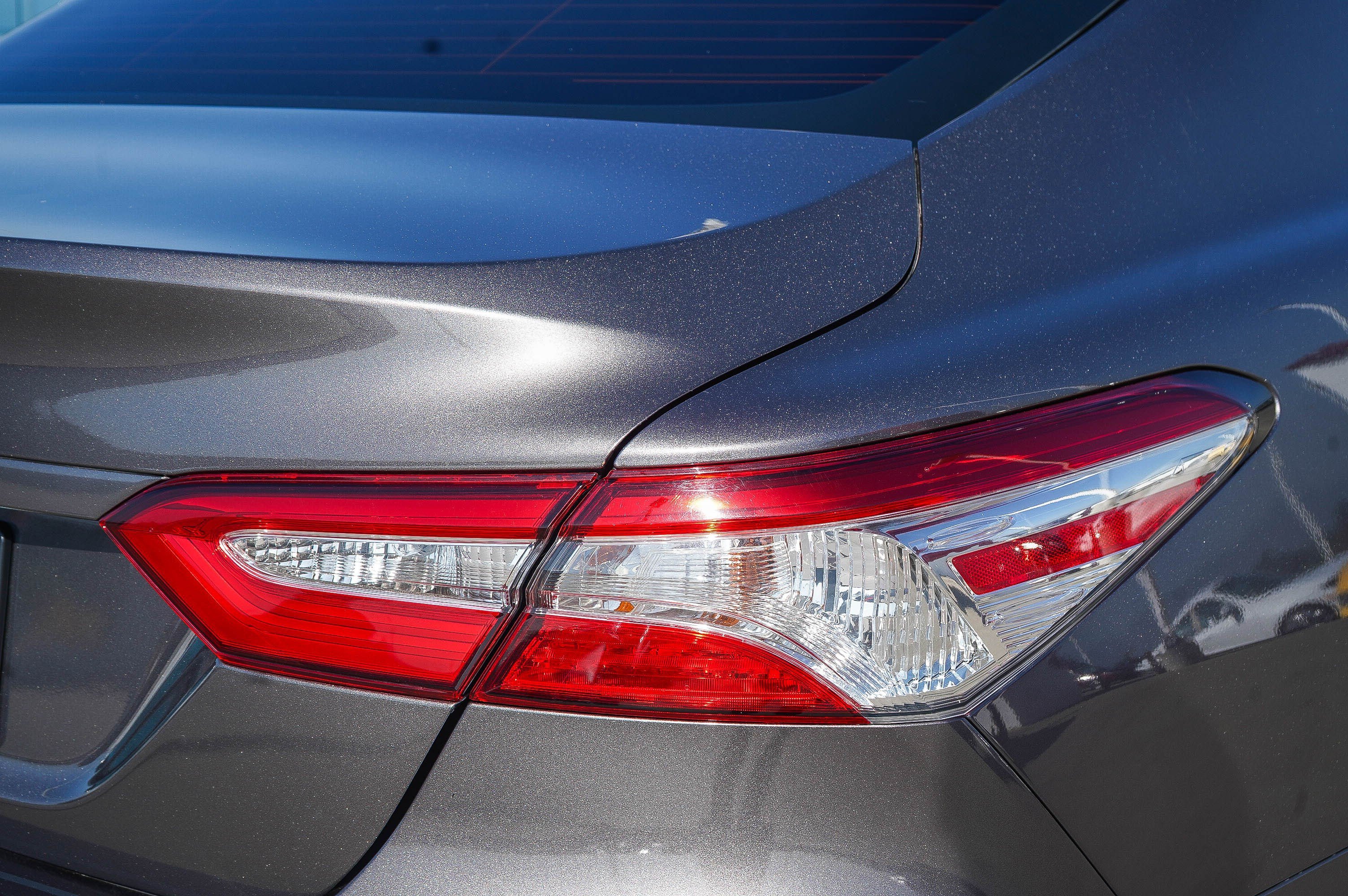 Used 2019 Toyota Camry LE w/ Carpet Mat Package FWD image 8