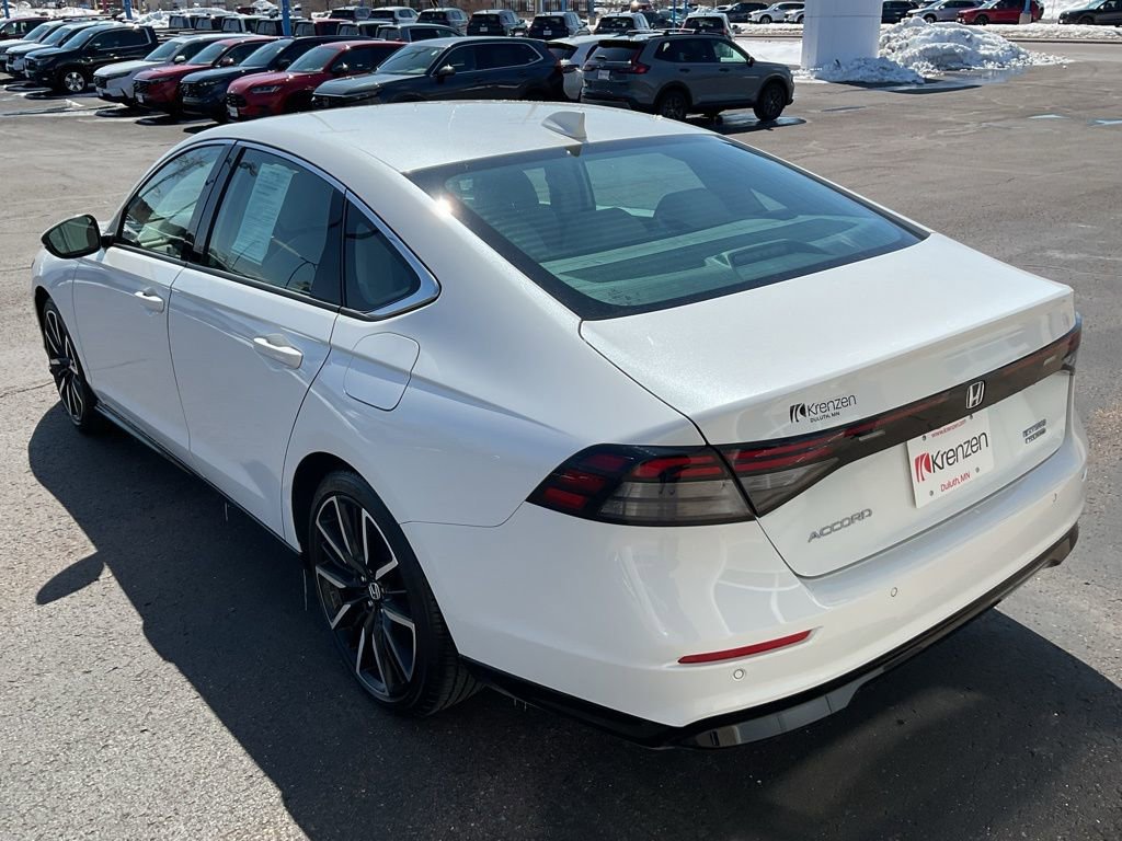 Used 2023 Honda Accord Touring image 7