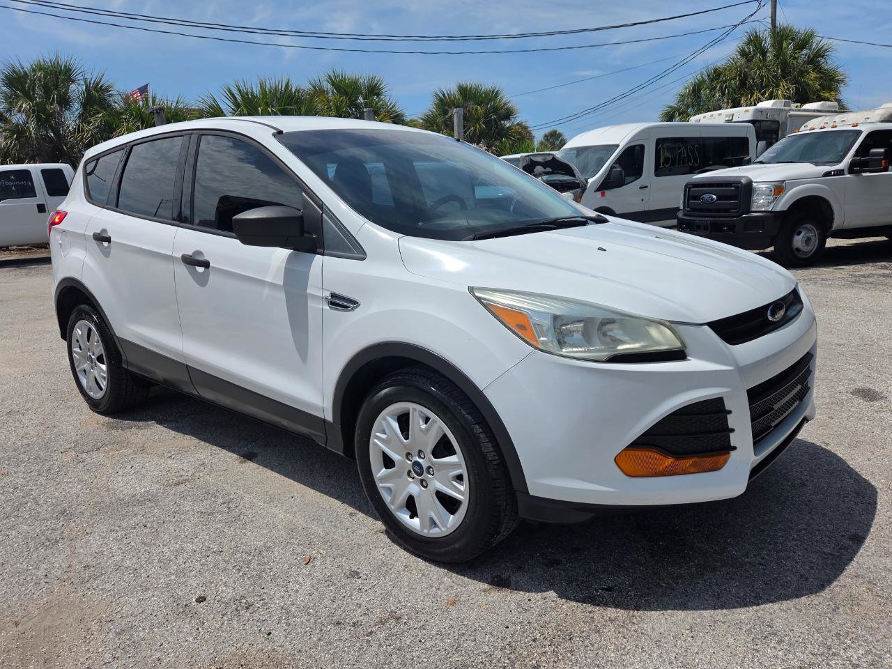 Used 2014 Ford Escape S FWD image 3