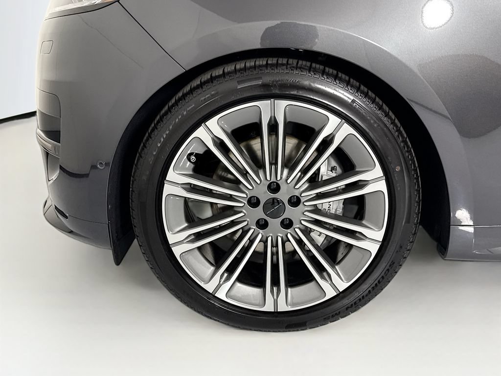New 2026 Land Rover Range Rover Sport Dynamic SE AWD/4WD image 32