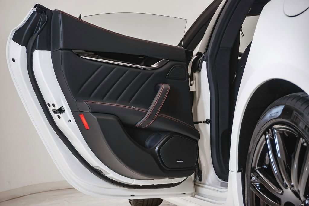 Certified 2024 Maserati Ghibli Modena Ultima Q4 image 42