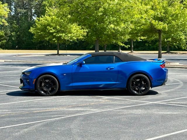Used 2017 Chevrolet Camaro SS RWD image 3