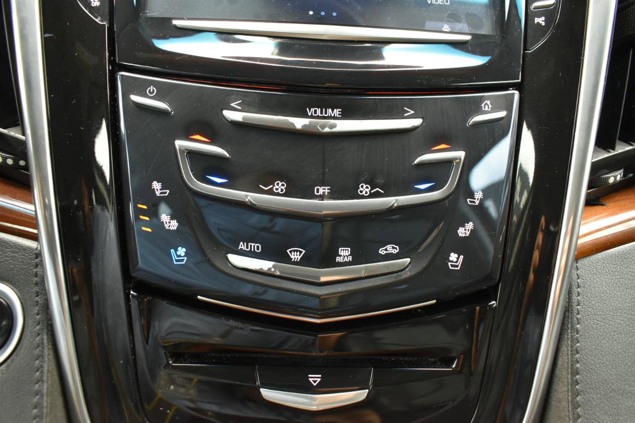 Used 2019 Cadillac Escalade Premium Luxury RWD image 22