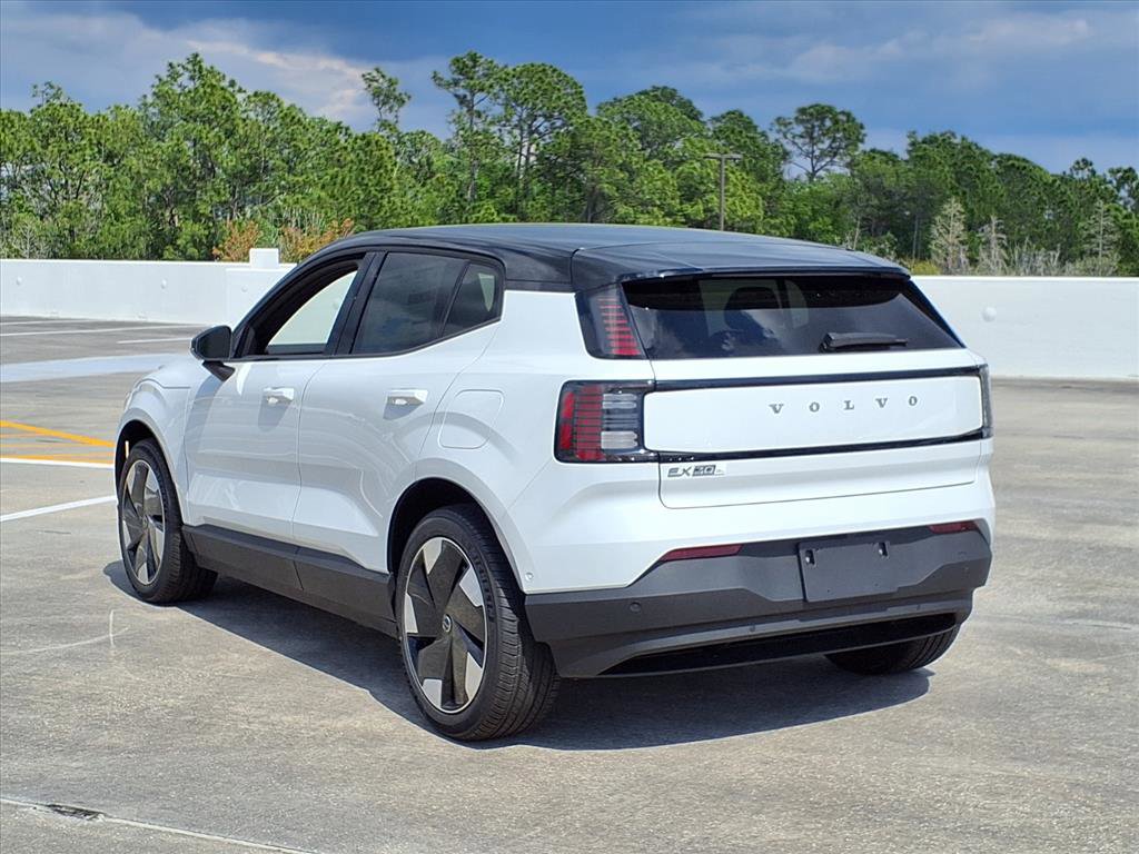 New 2026 Volvo EX30 Ultra w/ Protection Package Premier image 5