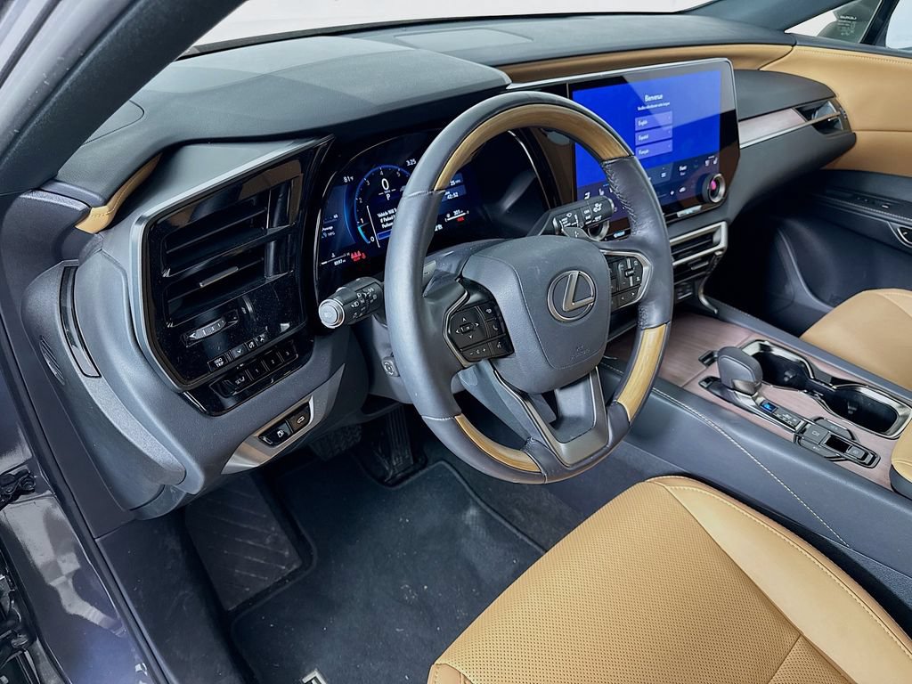 Certified 2025 Lexus RX 350 Premium w/ Accessory Package (Z1) FWD image 9