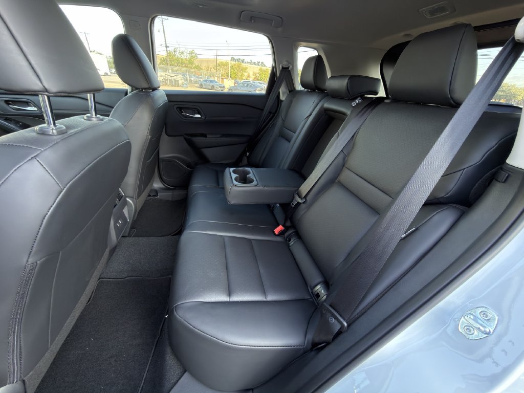New 2026 Nissan Rogue Dark Armor AWD/4WD image 20