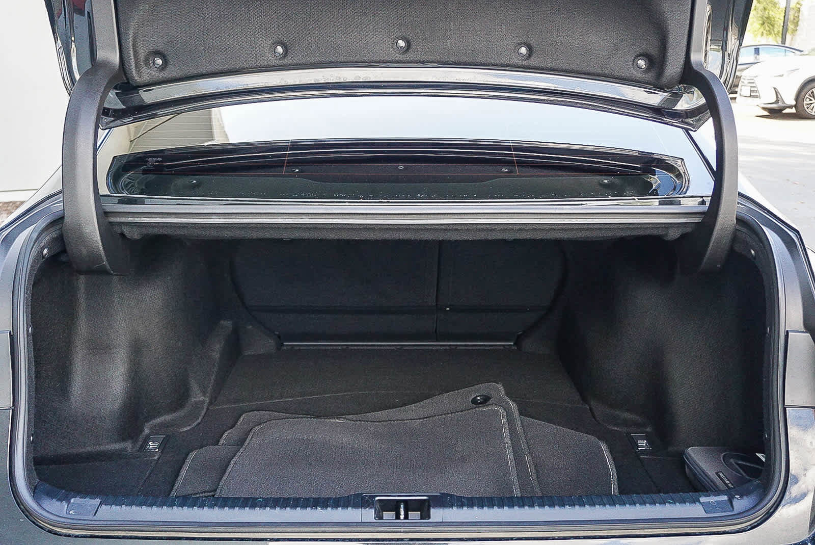 Used 2024 Lexus IS 300 F Sport RWD image 34