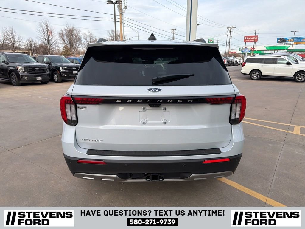 New 2026 Ford Explorer Active w/ Active Comfort Package image 4