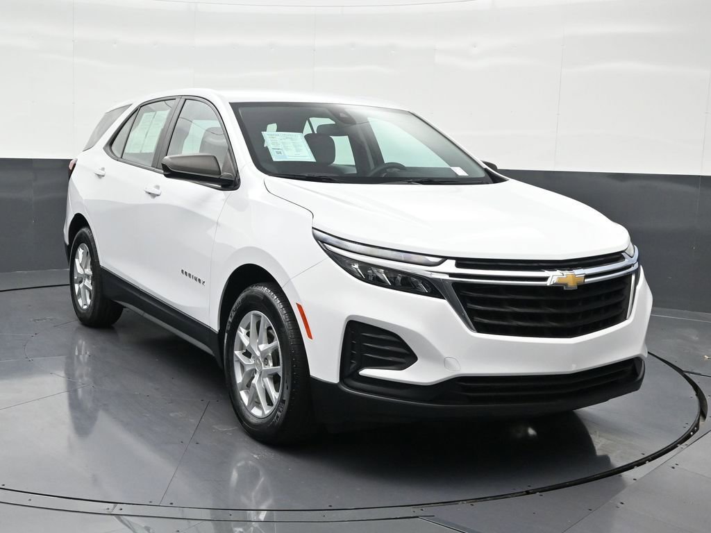 Used 2022 Chevrolet Equinox LS image 8