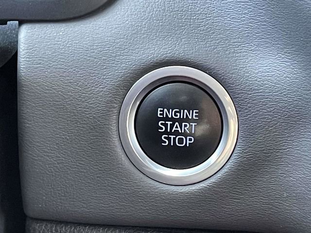 Used 2023 Toyota Tundra Platinum image 28