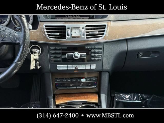 Used 2014 Mercedes-Benz E 350 4MATIC Sedan image 16