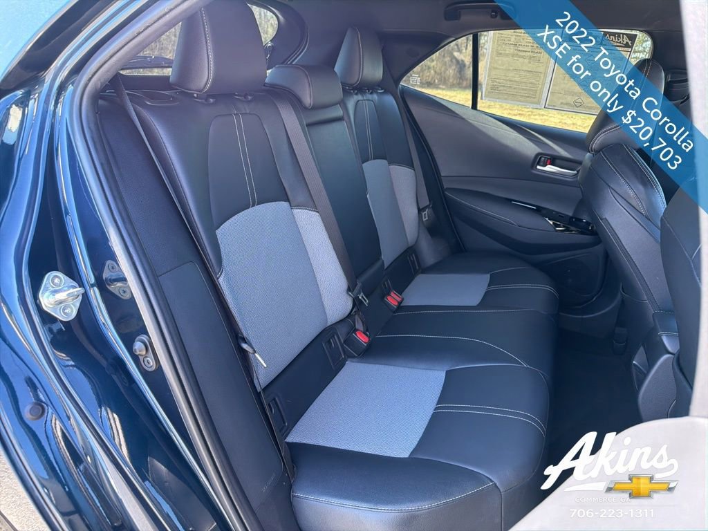Used 2022 Toyota Corolla XSE image 19
