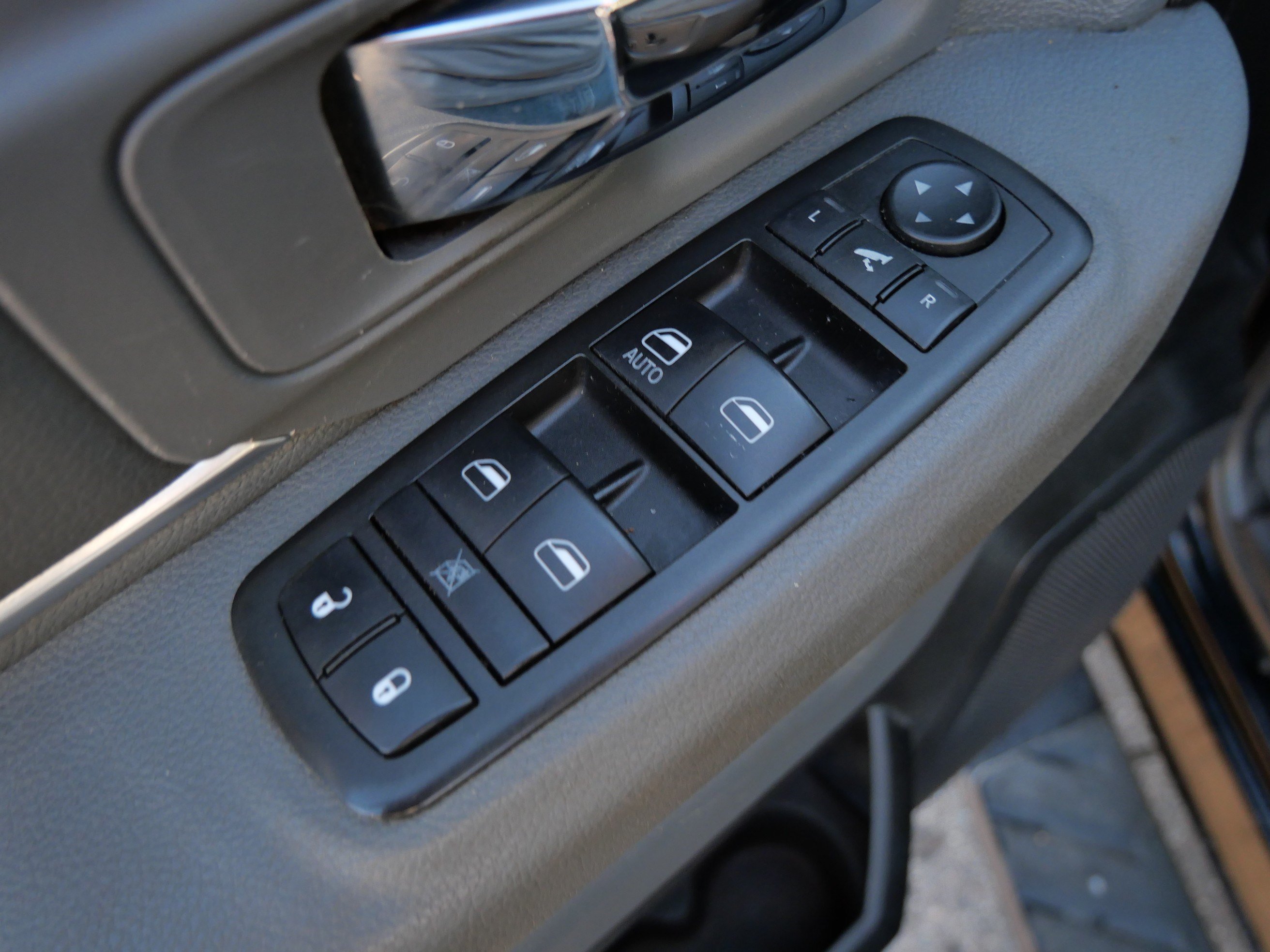 Used 2013 RAM 1500 Big Horn AWD/4WD image 19