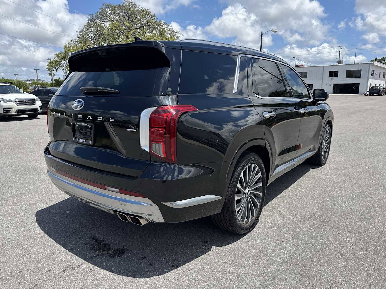 Used 2024 Hyundai Palisade Calligraphy AWD/4WD image 6