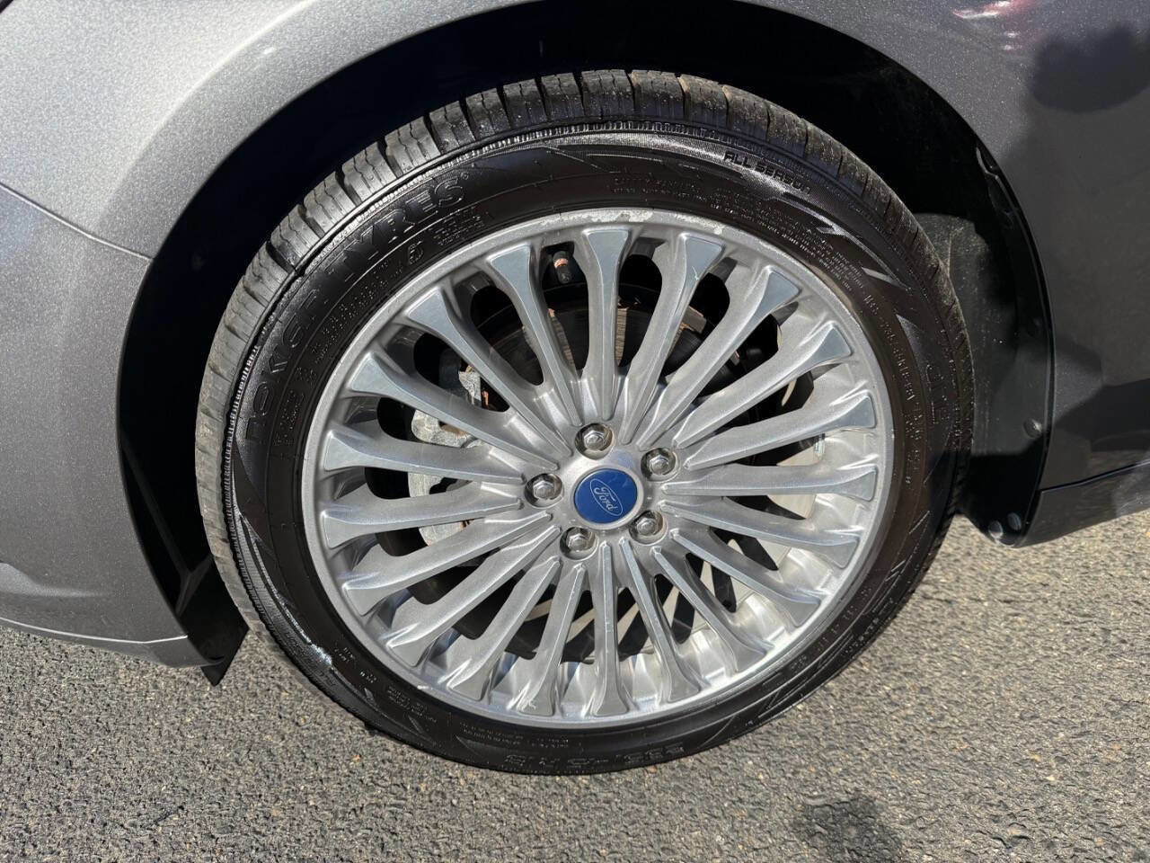 Used 2014 Ford Fusion Titanium image 21