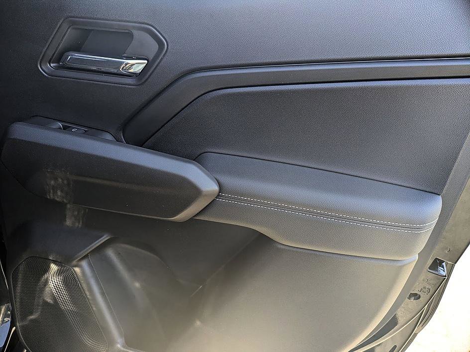 Used 2026 Chevrolet Colorado LT w/ LT Convenience Package image 34