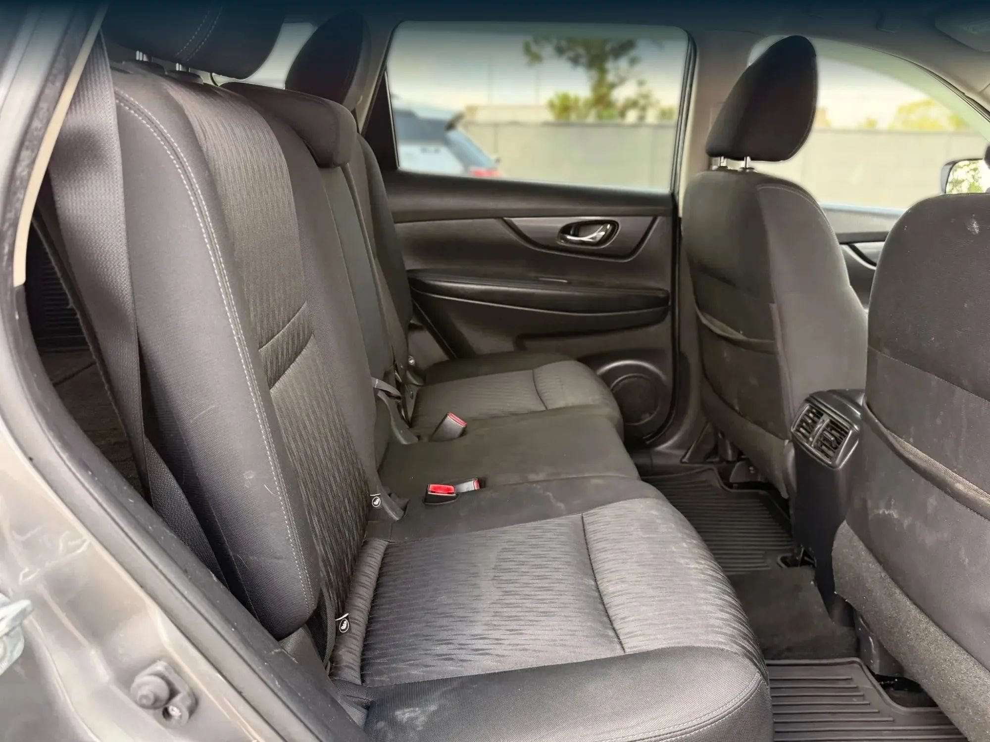 Used 2020 Nissan Rogue S w/ Special Edition Package AWD/4WD image 20