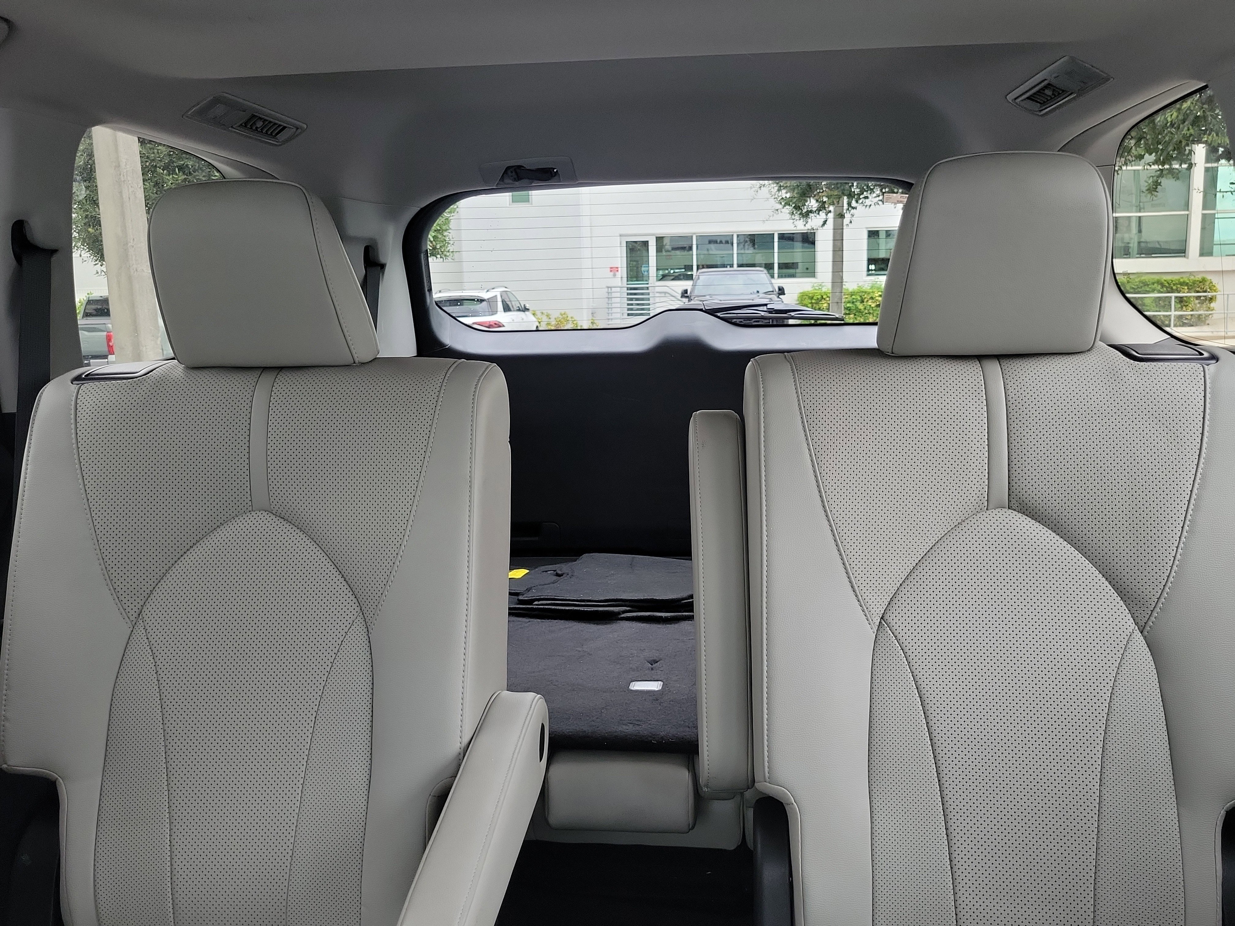 Used 2024 Toyota Grand Highlander XLE image 21