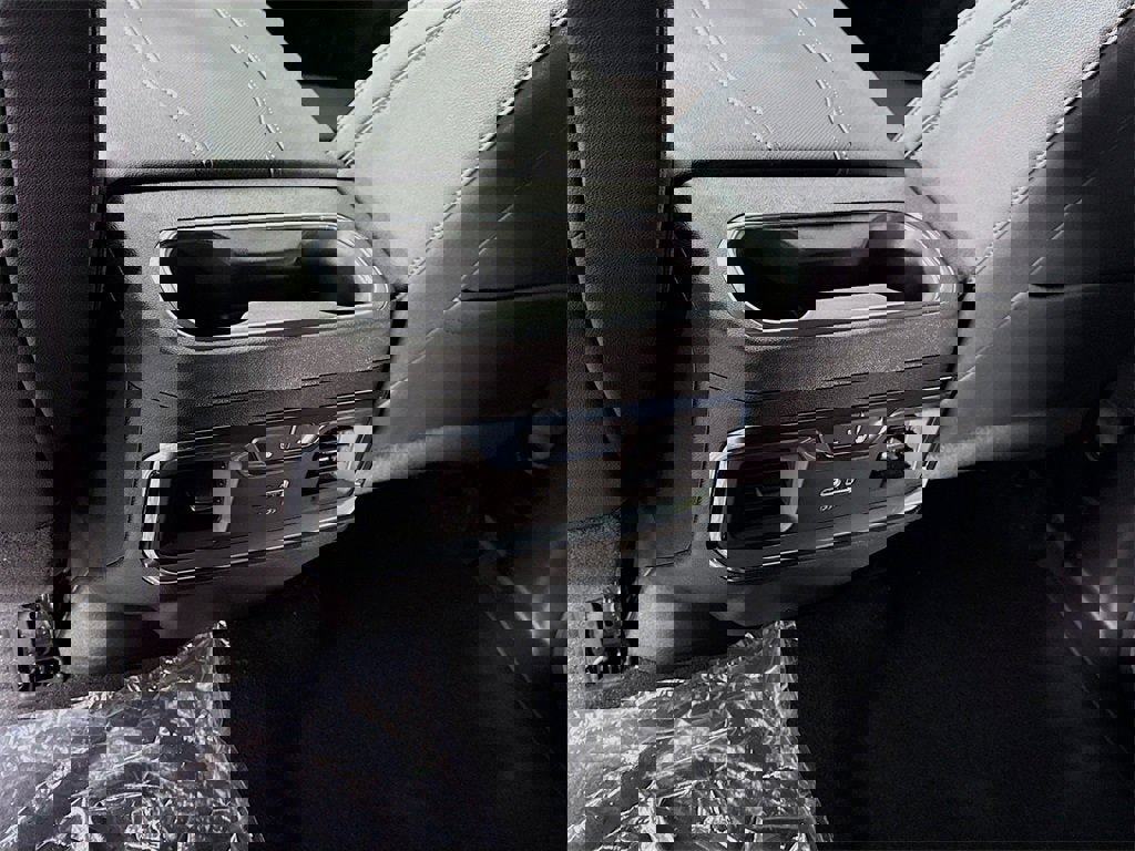 New 2026 GMC Sierra 2500 SLT w/ SLT Premium Package image 20