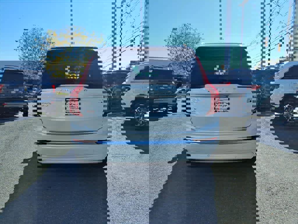 Used 2024 Volvo XC90 B6 Plus w/ Protection Package Premier image 5