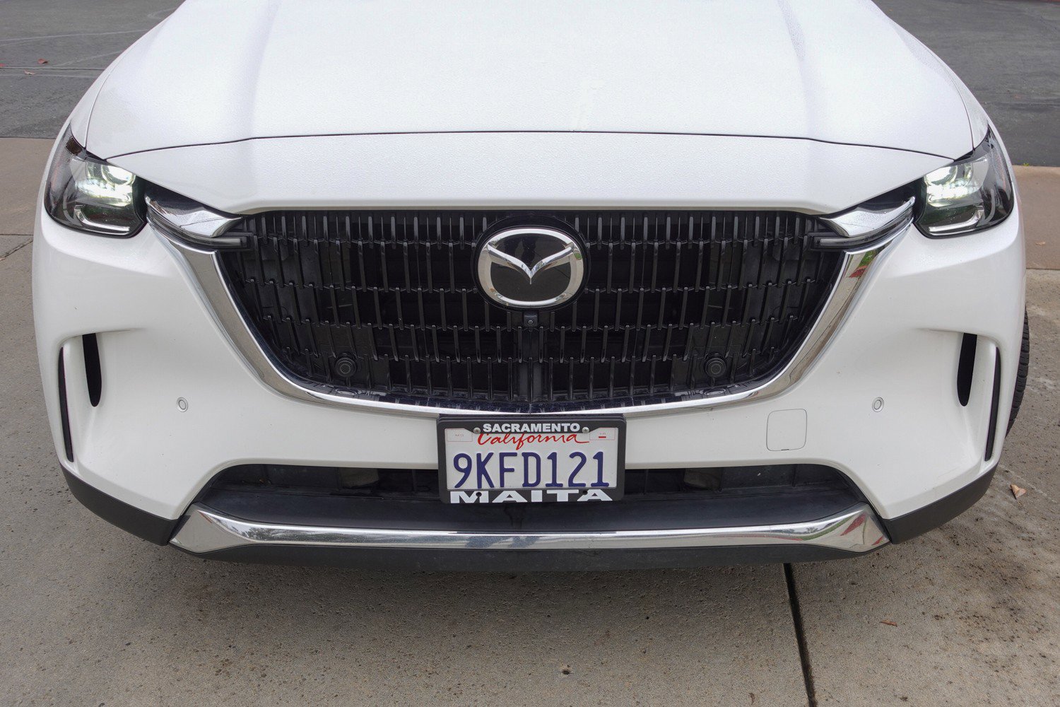 Used 2024 MAZDA CX-90 Plug-In Hybrid w/ Premium Plus image 2