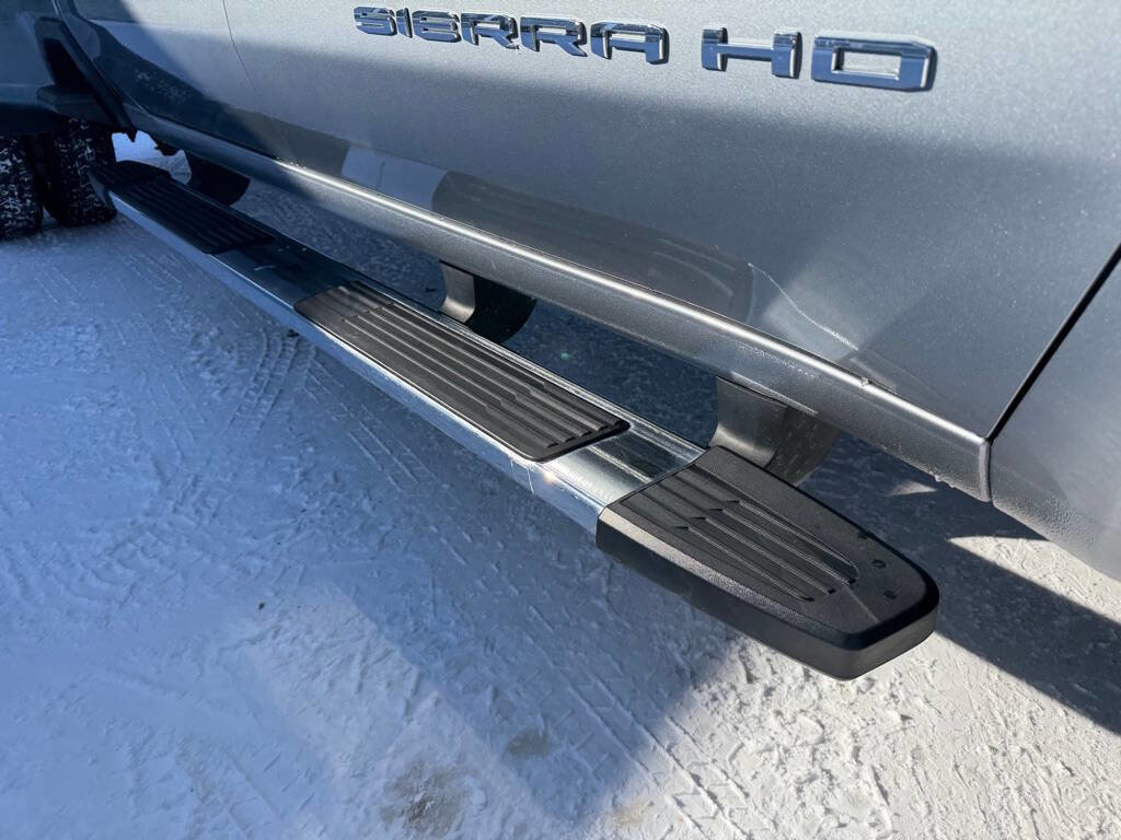 Used 2024 GMC Sierra 3500 SLT w/ SLT Premium Package image 69